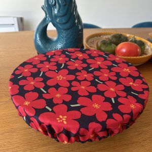 Couvre-plat  « fleurs rouges »